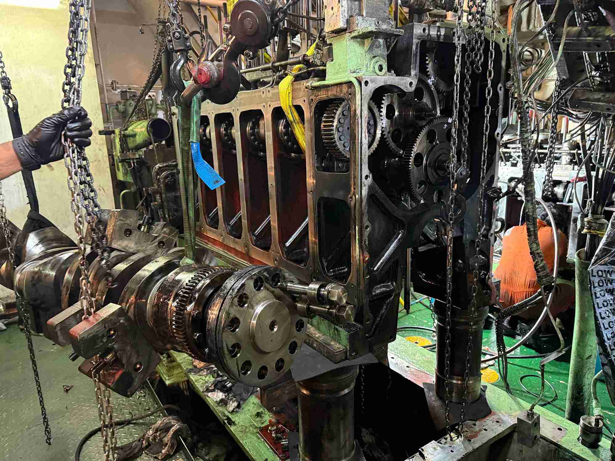 Complete Crankshaft Renewal of Three MAN 5L16/24 Generators in New Zealand